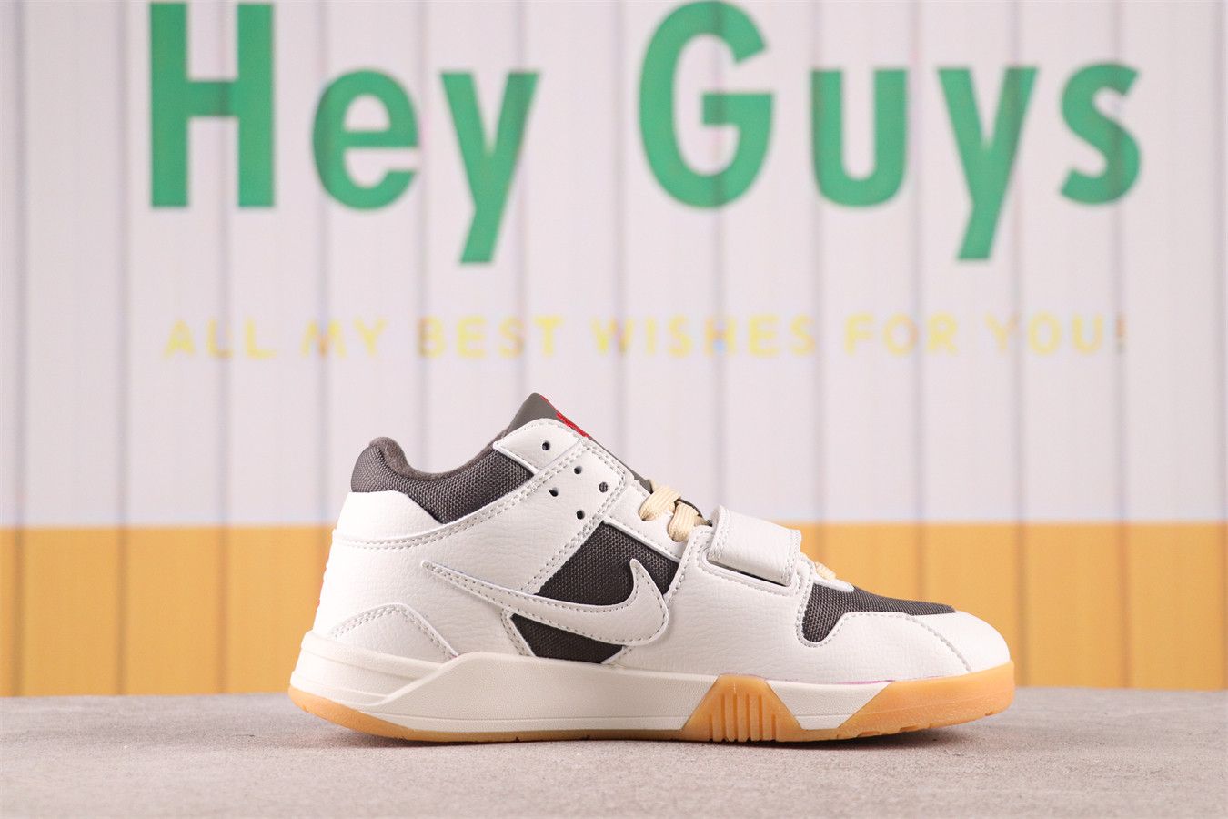Travis Scott x Jordan Jumpman Jack TR Sail FZ8117-100