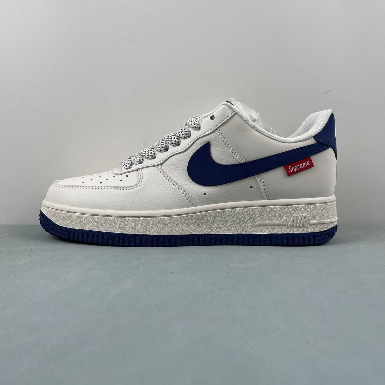 Supreme x Nike Air Force 1 07 Low White Blue Red HD1968-025
