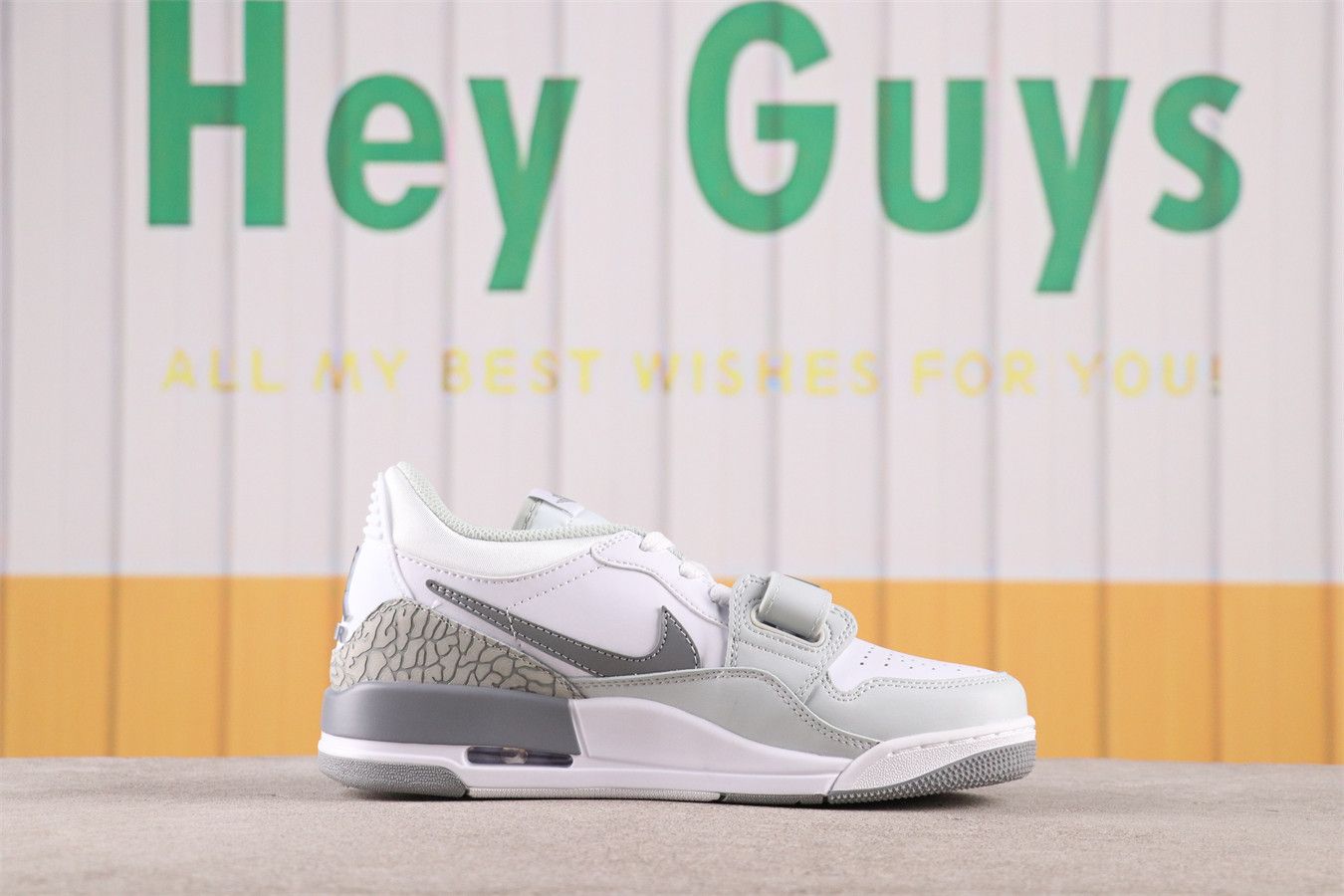 $69 Jordan Legacy 312 FV8115-101 Size 36-47.5