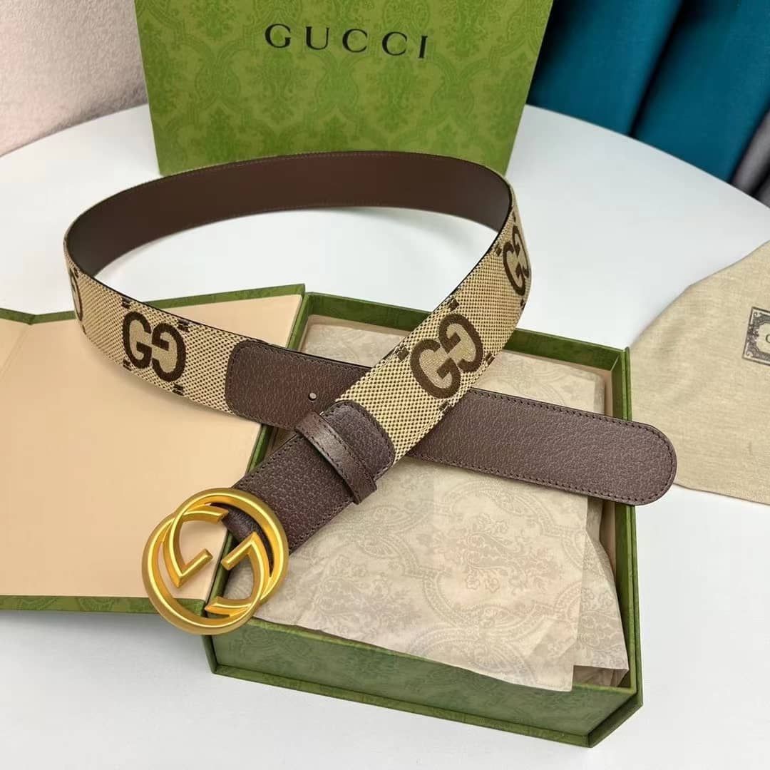 Gucci GG Supreme Belt With Gold G Buckle
