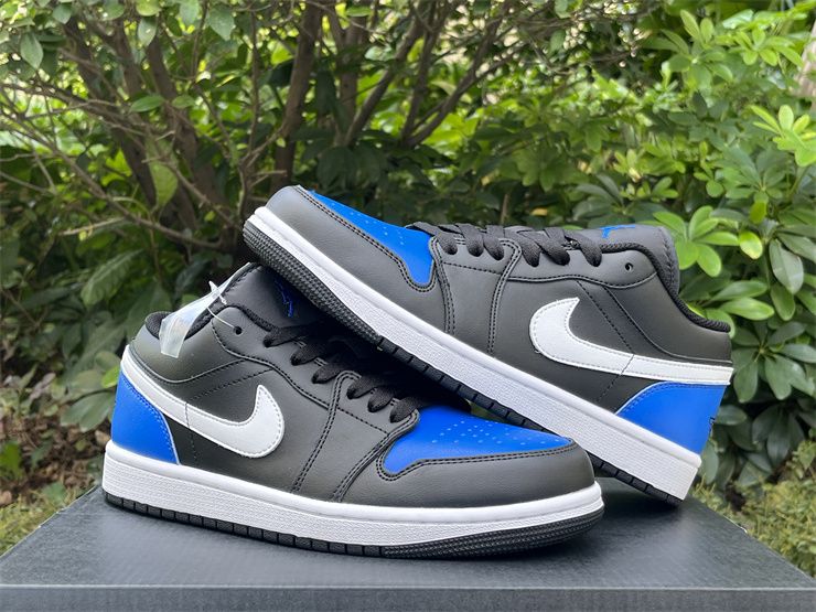 Air Jordan 1 Low Black Royal Toe 553558-042