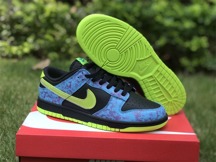 Nike Dunk Low SE Acid Wash Blue White Yellow Volt Sneakers DV1694-900