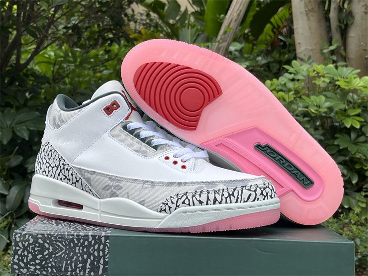 Cheap Air Jordan 3 Wings Howard White HM6993-100 Sneakers