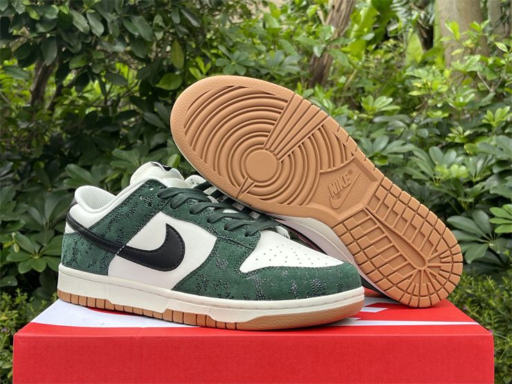 Nike Dunk Low Green Snake FQ8893-397