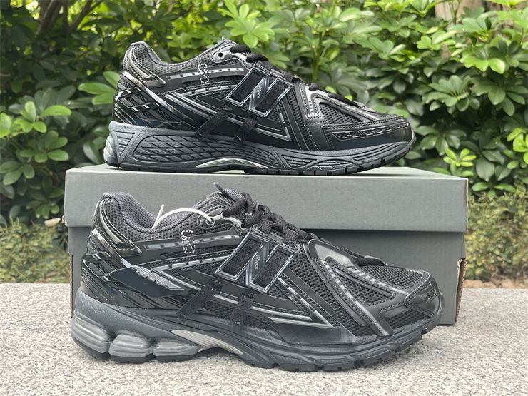 New Balance 1906A Refined Future Black M1906AF