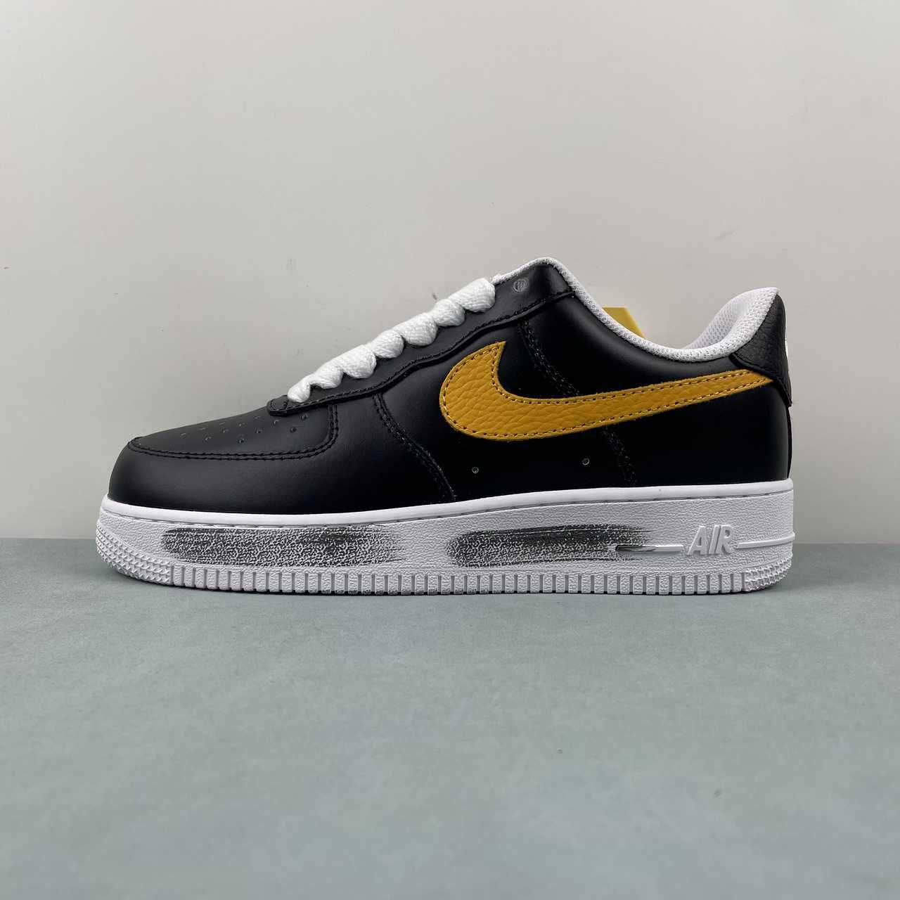 G-Dragon x Air Force 1 '07 Para noise Friends & Family AQ3692-003