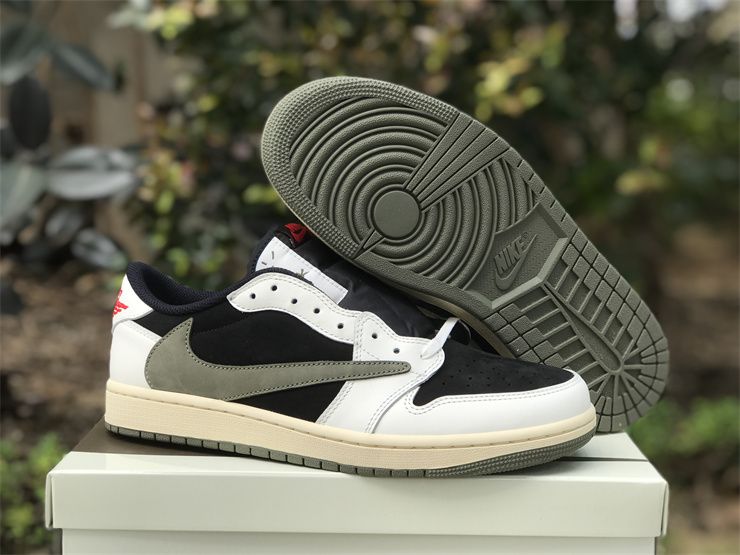 Travis Scott x Air Jordan 1 Low OG Olive DZ4137‐106