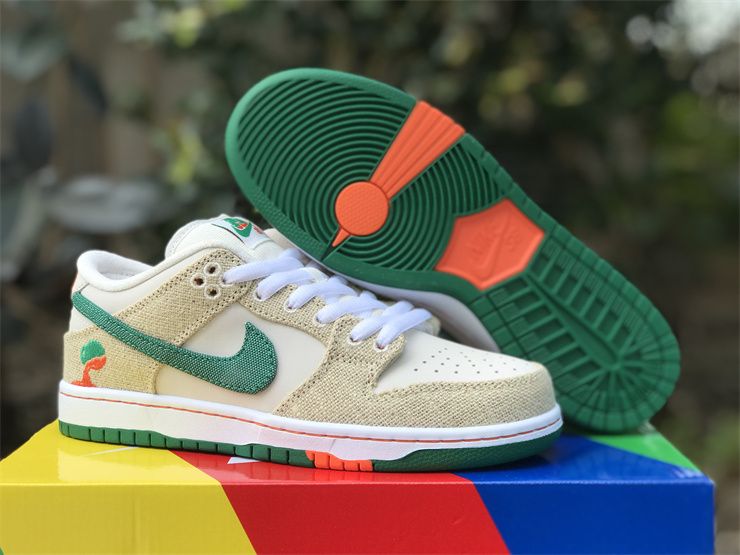 Jarritos × Nike SB Dunk Low Phamtom Safety Orange FD0860-001