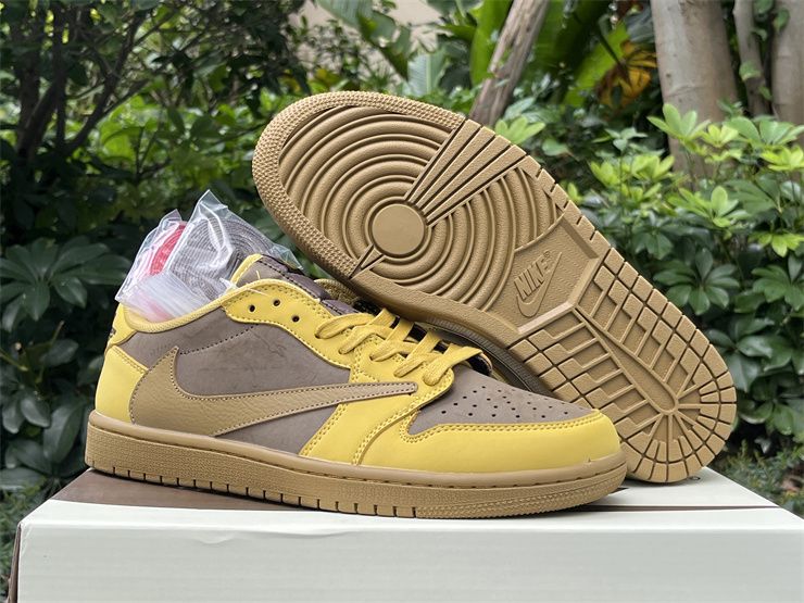Travis Scott x Air Jordan 1 Low OG Basketball Shoes DM7866-665 Yellow