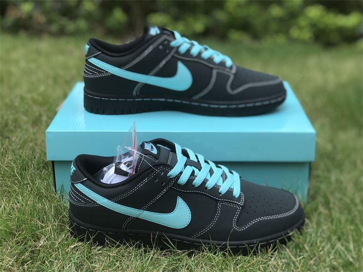 Tiffany & Co X Nike SB Dunk Black Blue GT0627-332