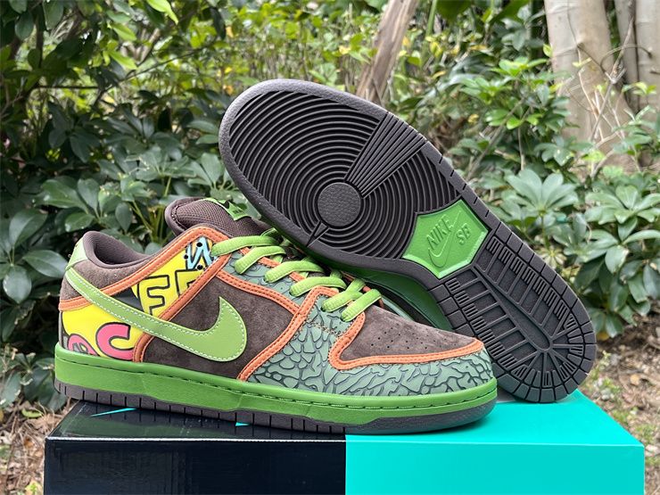 Men Nike SB Dunk Low De La Soul 789841-332