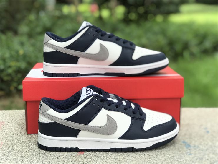 Nike Dunk Low Sneaker Midnight Navy Smoke Grey FD9749-400