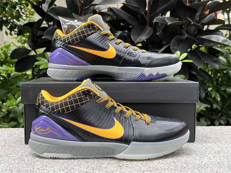 Nike Kobe 4 Protro Carpe Diem AV6339-001