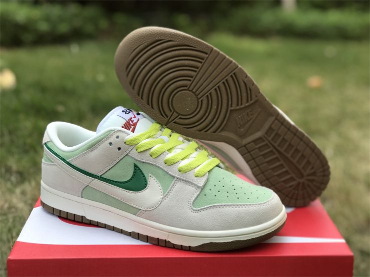 Nike Dunk Low SE 85 Double Swoosh Green DO9457-100