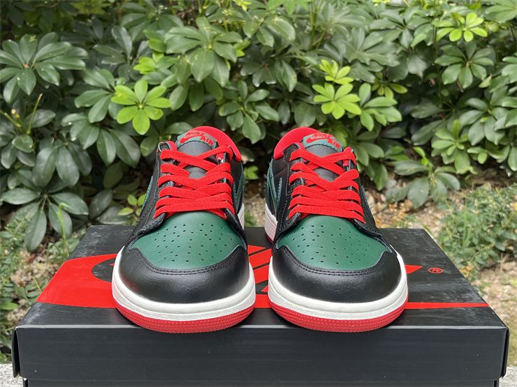 Air Jordan 1 Low OG Black Gorge Green Varsity Red CZ0775-036 Sneakers