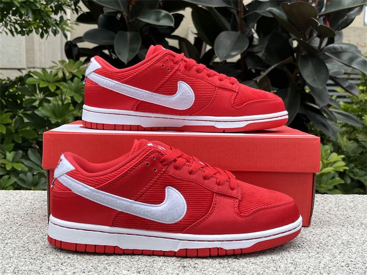 Nike Dunk Low GS Valentine's Day 2024 Women's FZ3548-612 Red