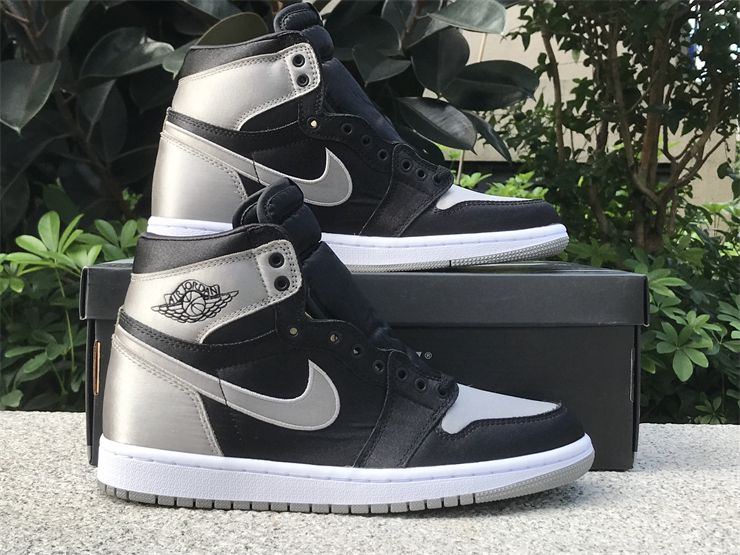 Air Jordan 1 Satin Shadow FD4810-010