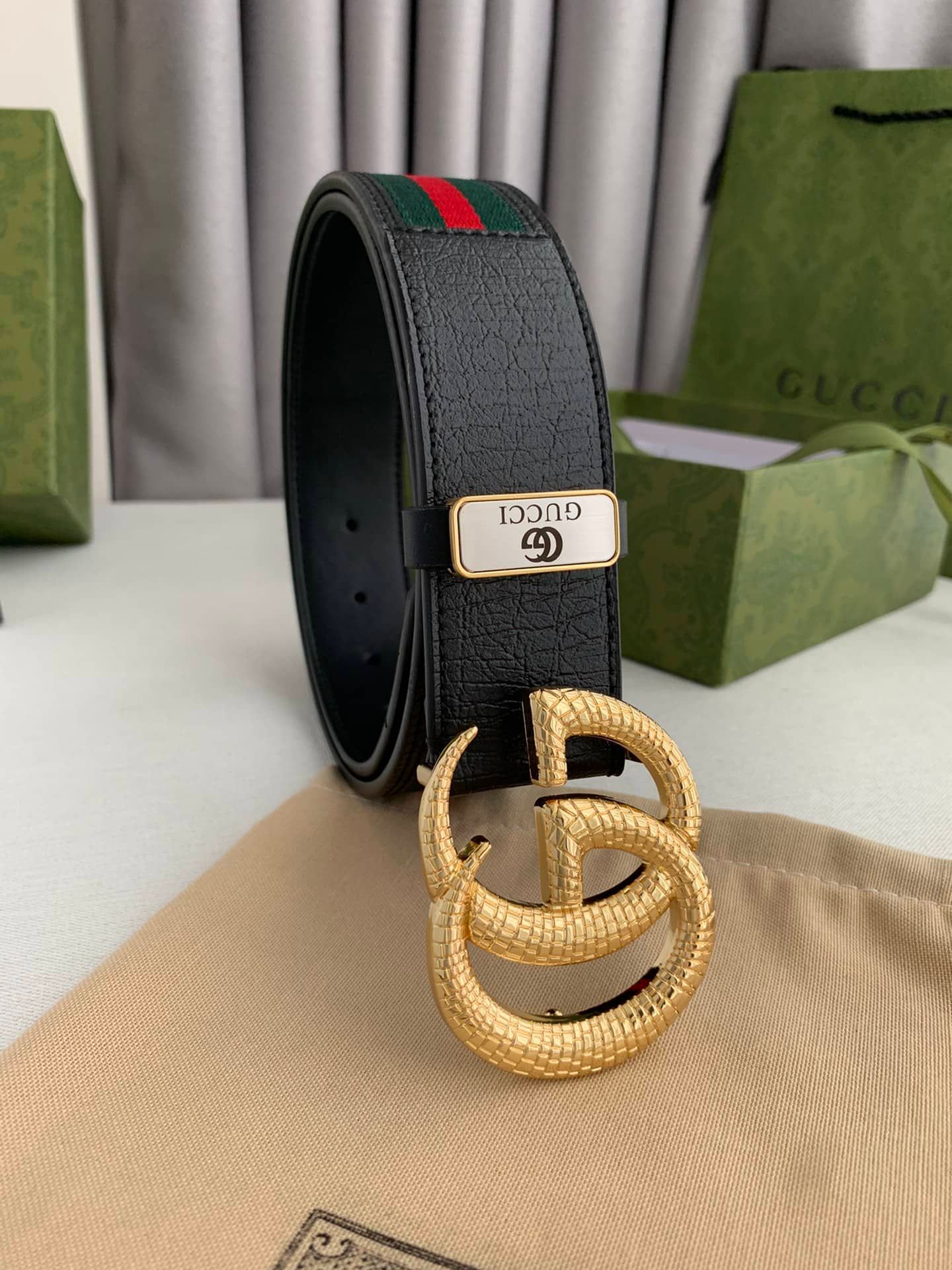 Gucci Black Web Canvas and Leather GG Marmont Buckle Belt