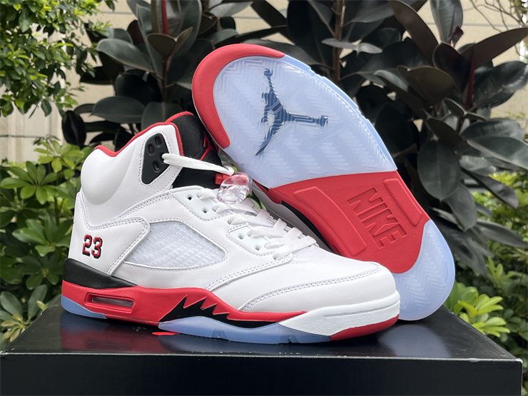 Air Jordan 5 Retro Fire Red 136027-120