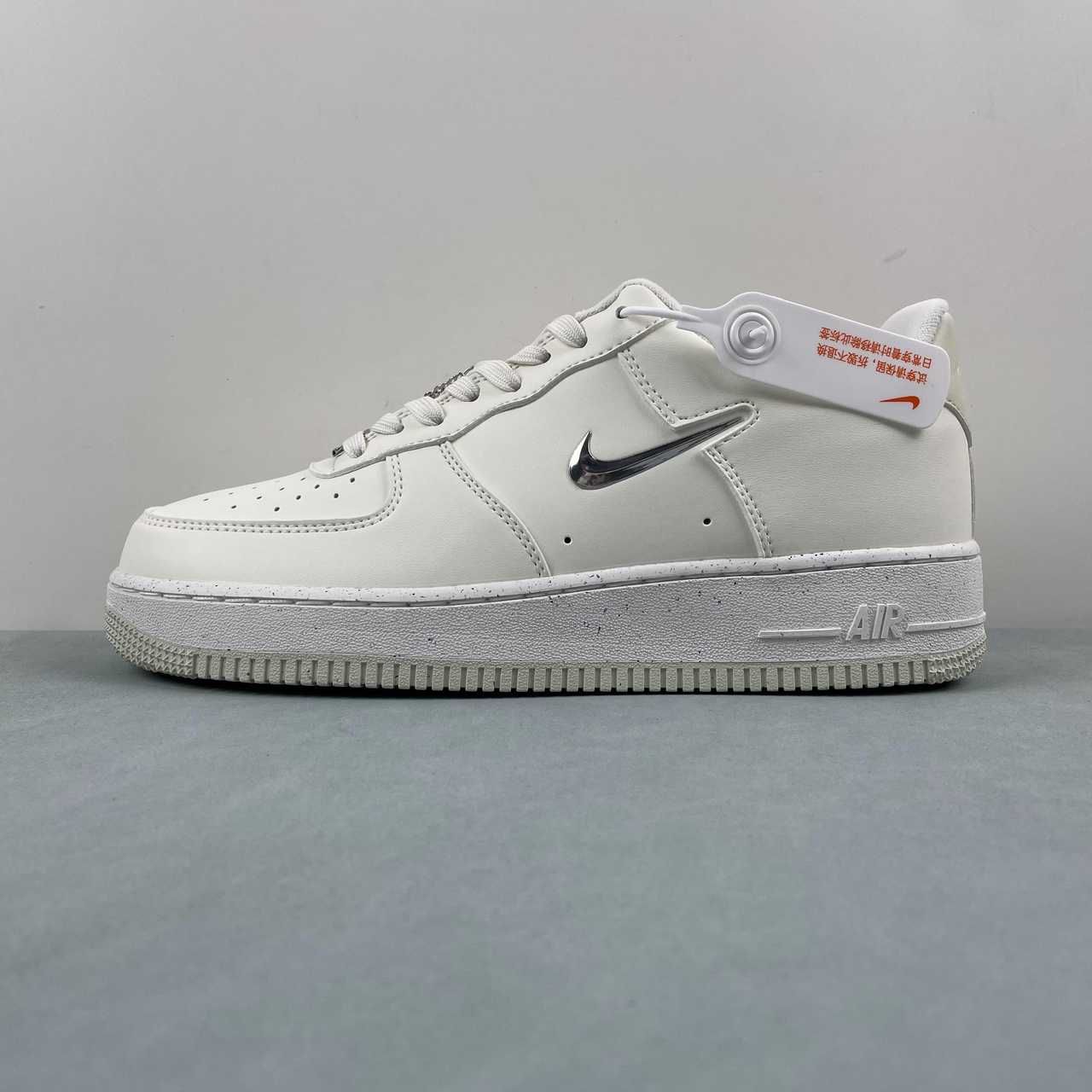 Nike Air Force 1 Low Liquid Metal FN8540-100