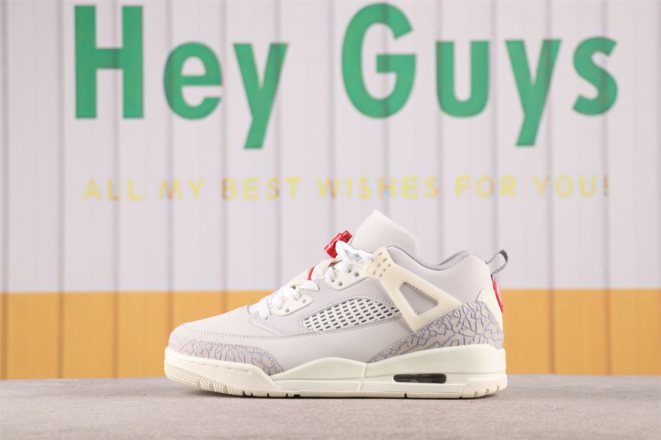 Air Jordan Spizike Low Sail University Red FQ1579-100