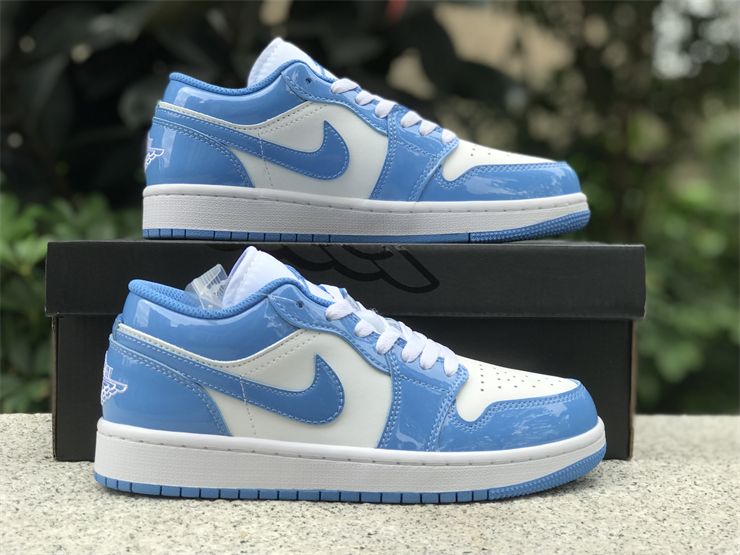 Air Jordan 1 Low GS Legend Blue FZ3929-114