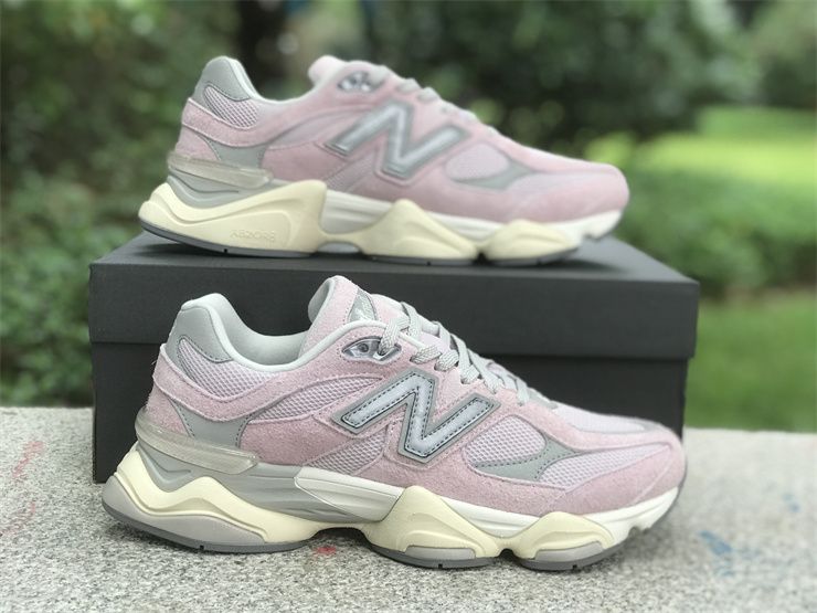 New Balance 9060 December Sky Sneaker U9060HSP