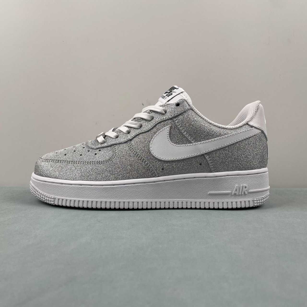 Nike Air Force 1 07 Low Silver White CW2288-015