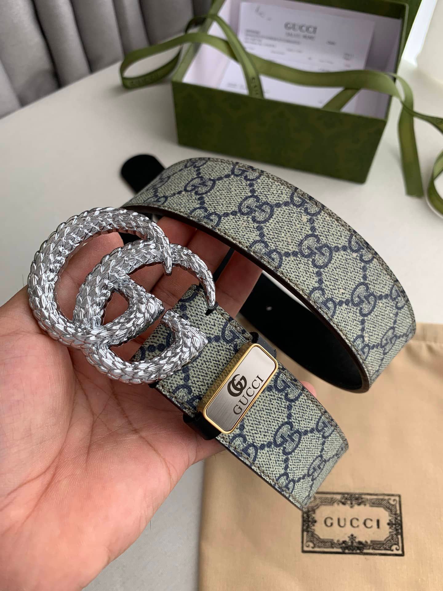 Gucci GG Marmont reversible belt in beige and blue GG Supreme