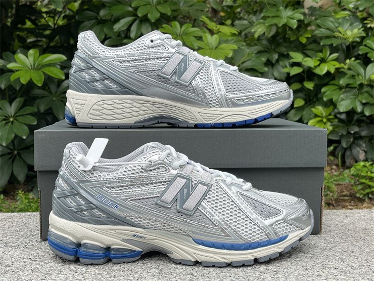 New Balance 1906R White Silver Grey M1906RQA