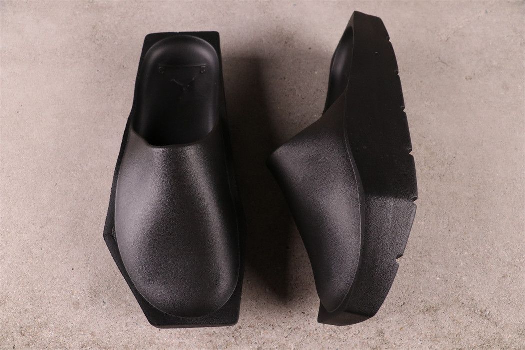 Billie Eilish Jordan Hex Mule Black DQ8337-001 Slides