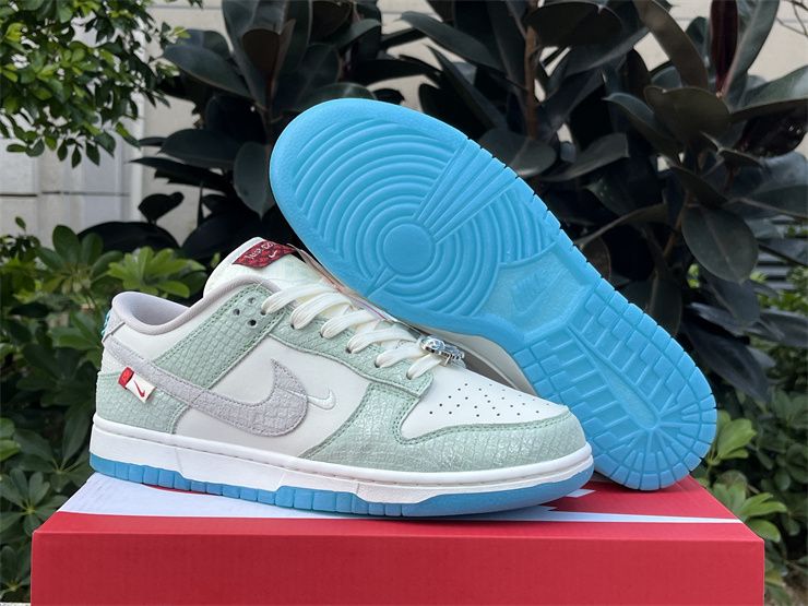Nike Dunk Low Just Do It Dusty Cactus FZ5065-111