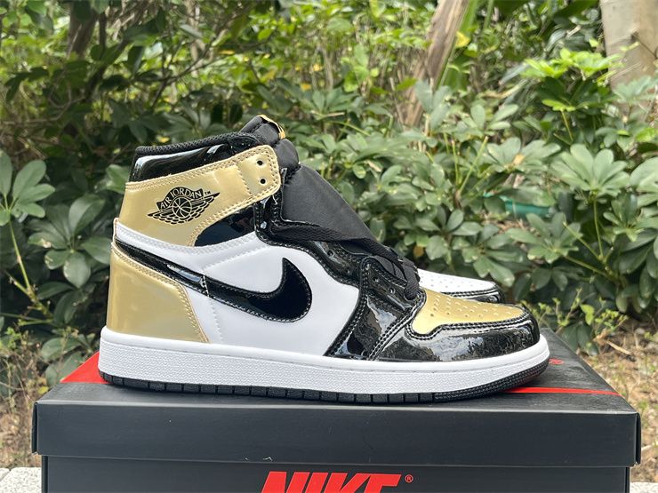 Cheap Air Jordan 1 Retro Basketball Shoes NRG Gold Top 3 861428-001