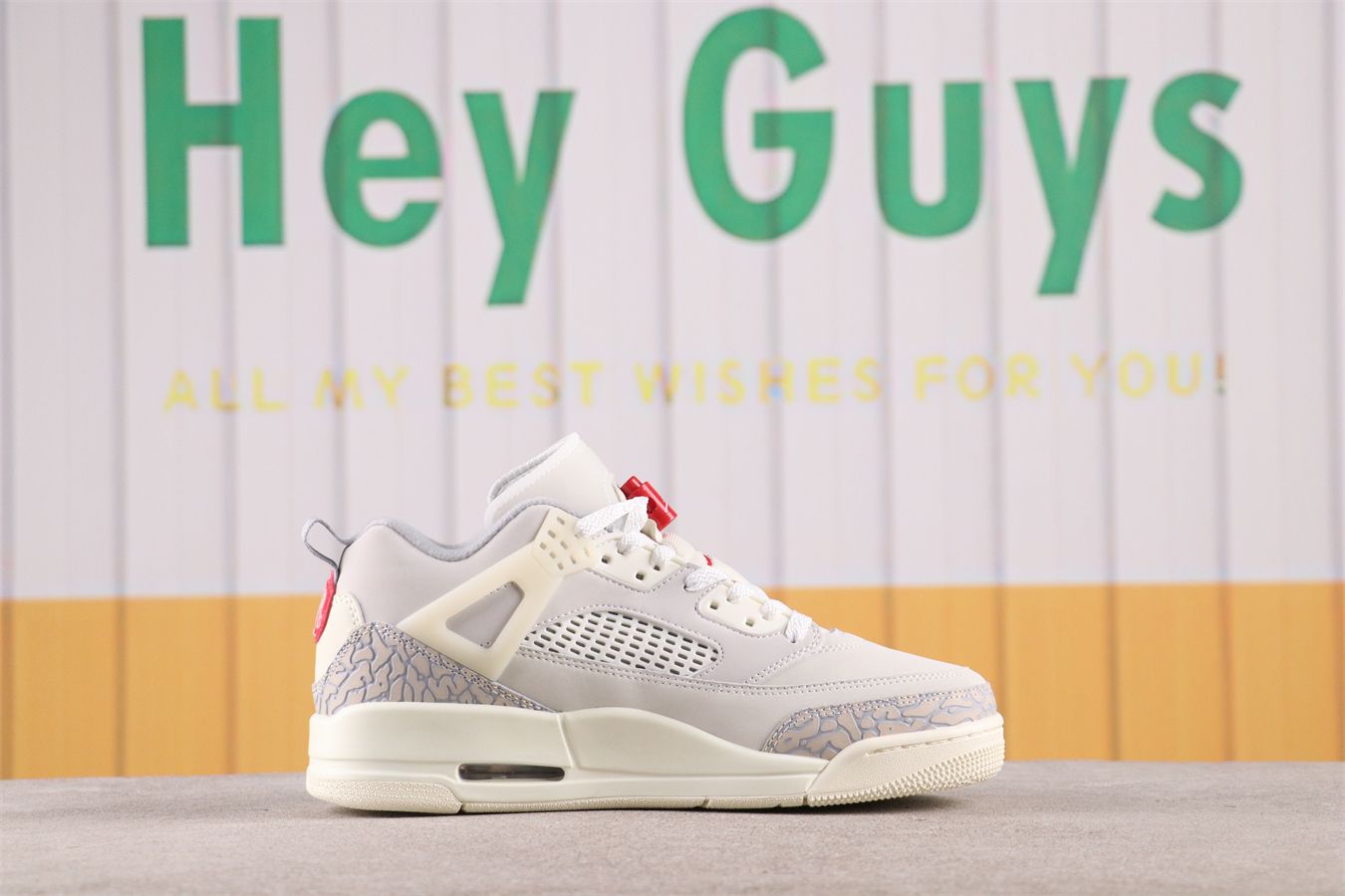 Air Jordan Spizike Low Sail University Red FQ1579-100