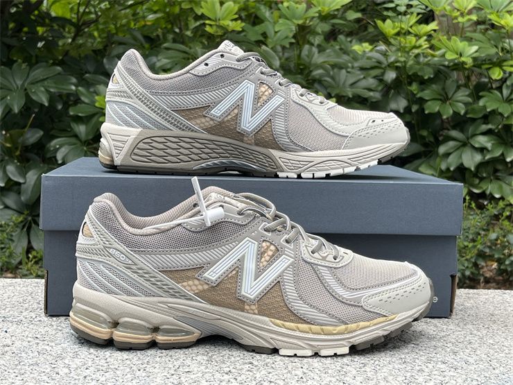New Balance 860v2 Timberwolf Moonbeam ML860KS2