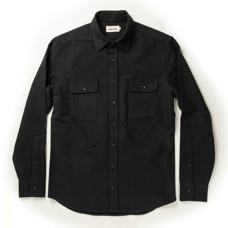 Vwsao Yosemite Shirt in Black