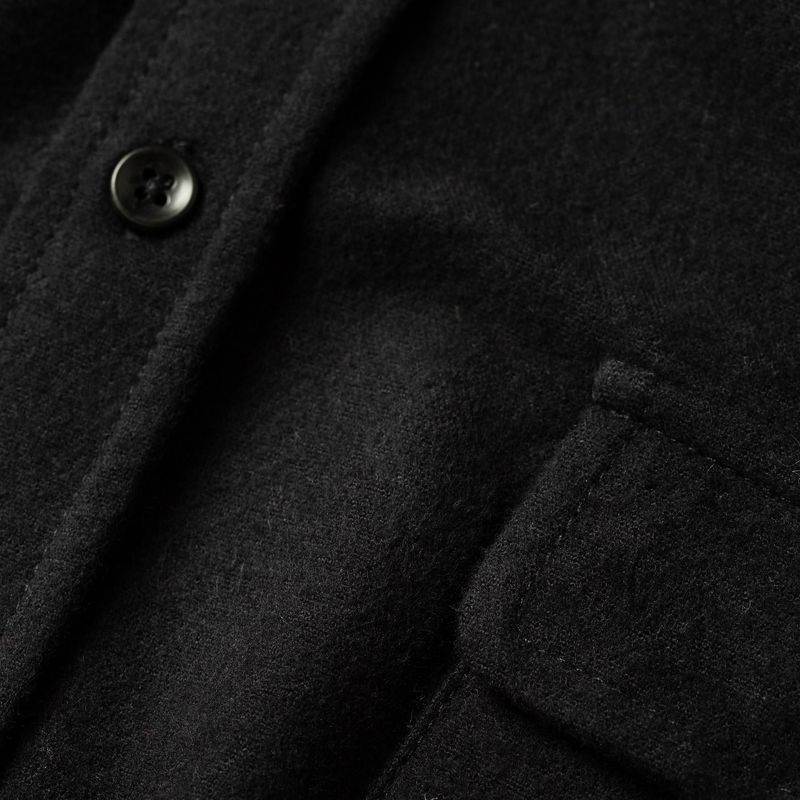 Vwsao Yosemite Shirt in Black