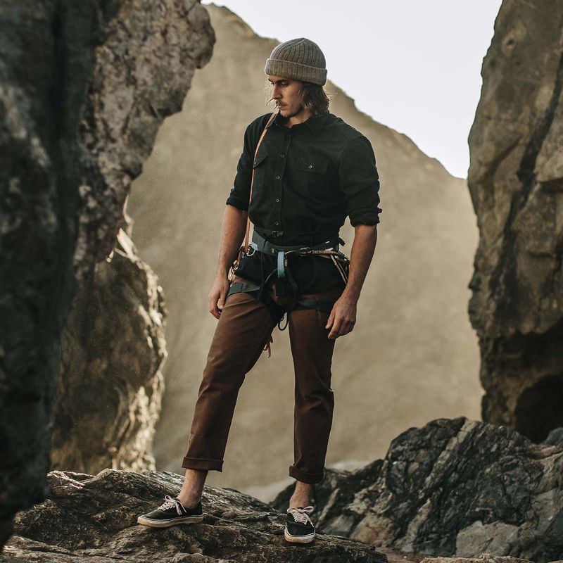 Vwsao Yosemite Shirt in Black