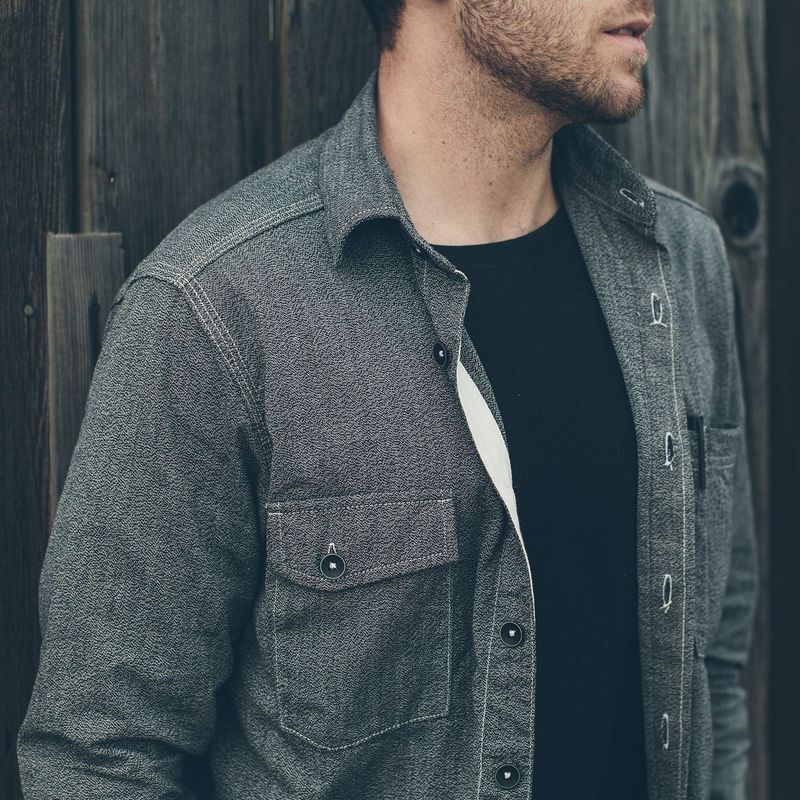 Vwsao Utility Shirt in Salt &amp; Pepper Chambray