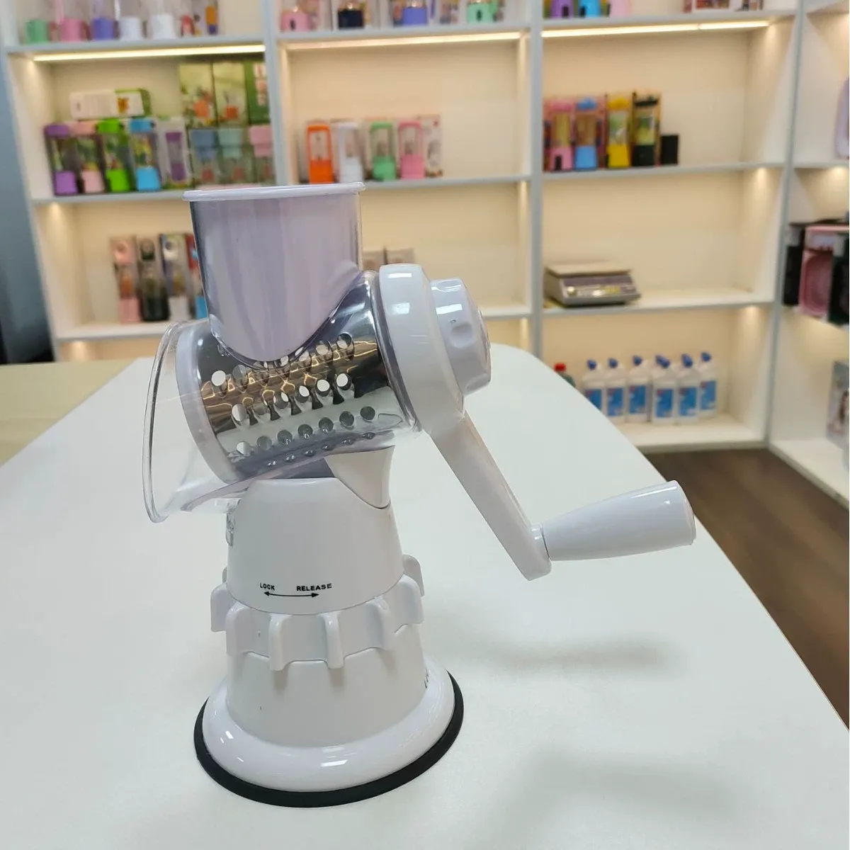 2024 Hot Seeling Arrivals Multifunctional Vegetable Cutter, Hand Rotating Grater Three-in-one Drum Vegetable Cutter