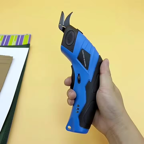 Cloth cutting scissors electric scissors handheld lithium battery rechargeable plug-in cloth cutting scissors