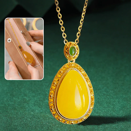🔥Elegant Lucky Flower Pendant Necklace